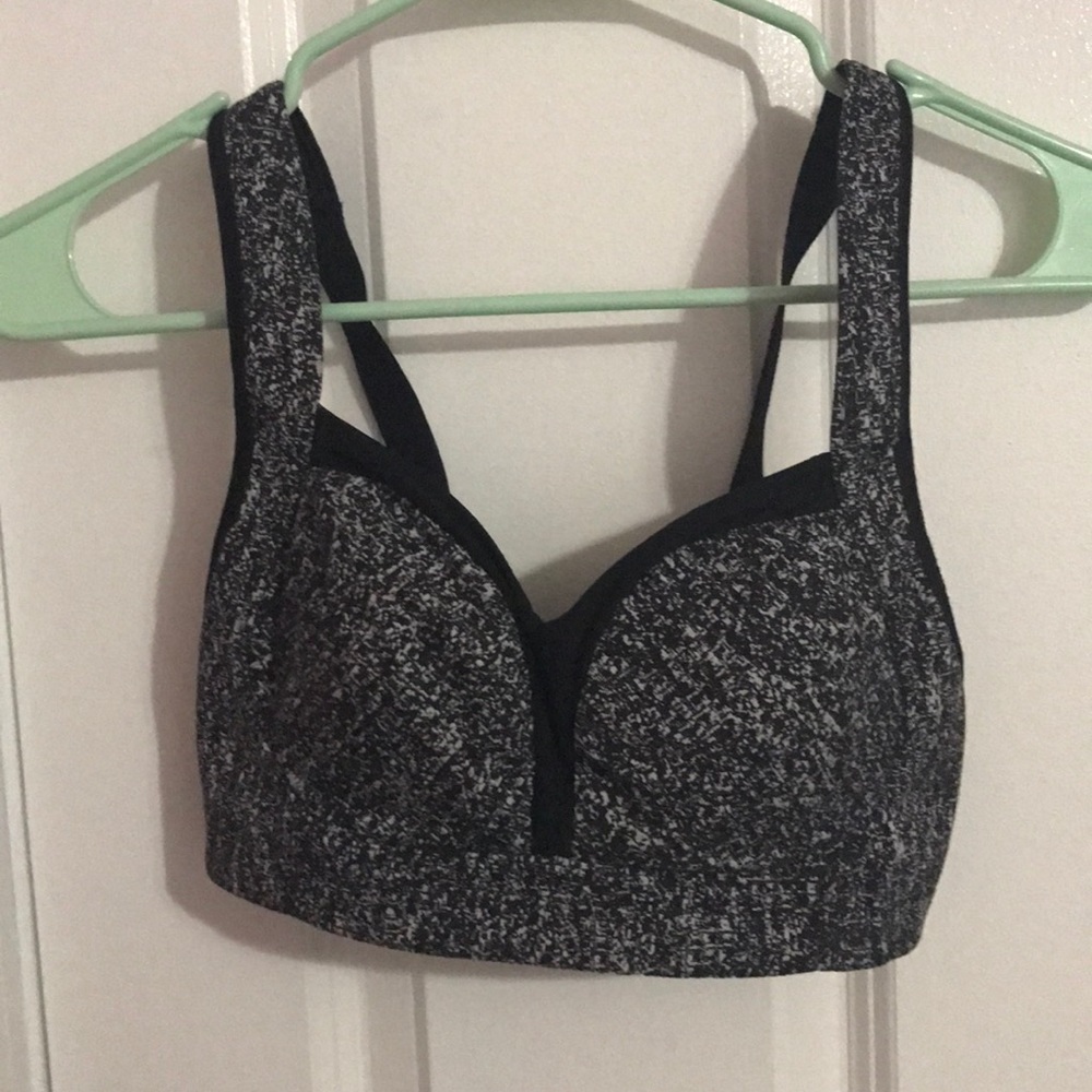 Lululemon Sports Bra 32D